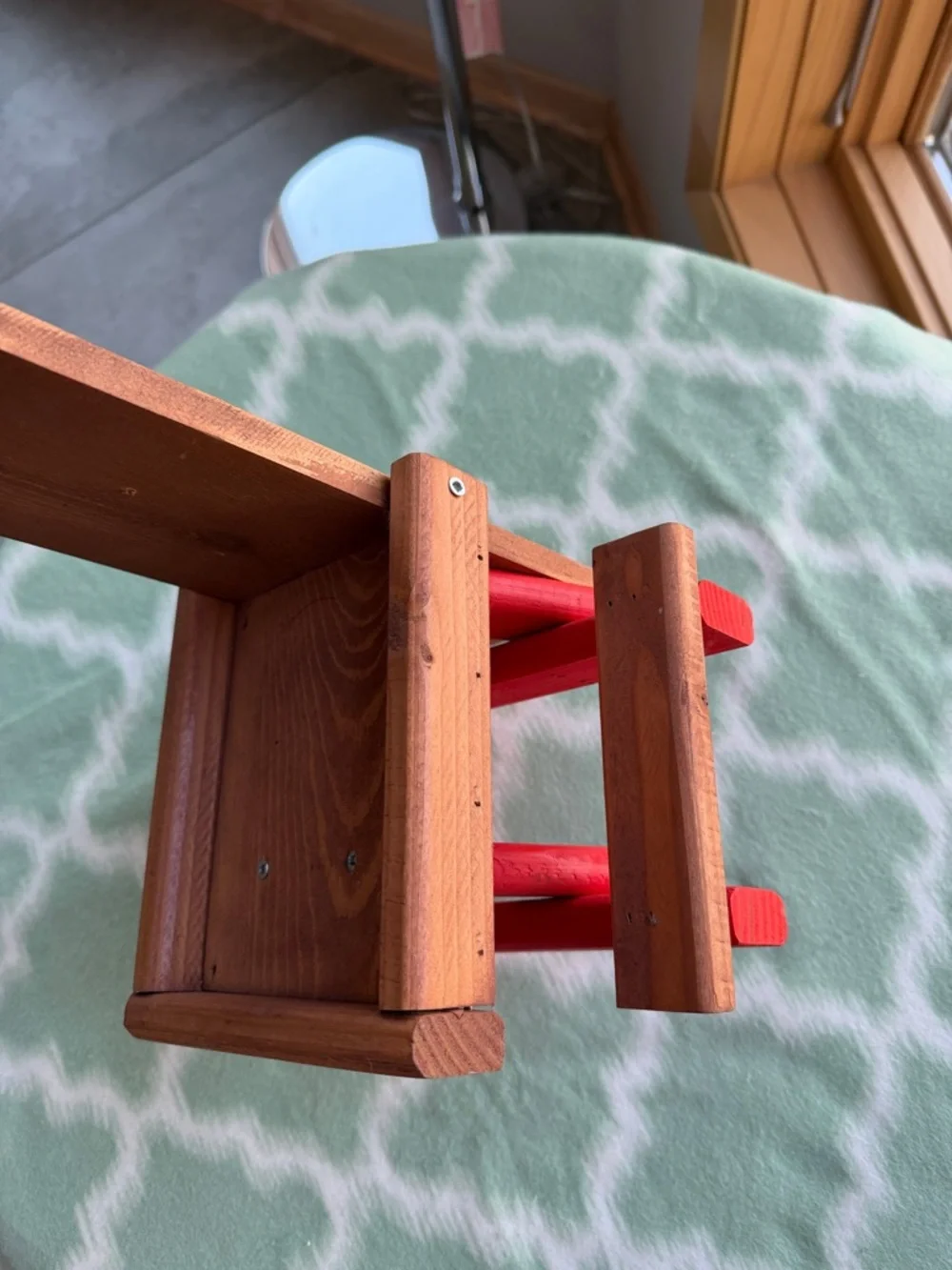 NEW bird feeder handmade wooden picnic bench style- Natural Brown & Orange Red